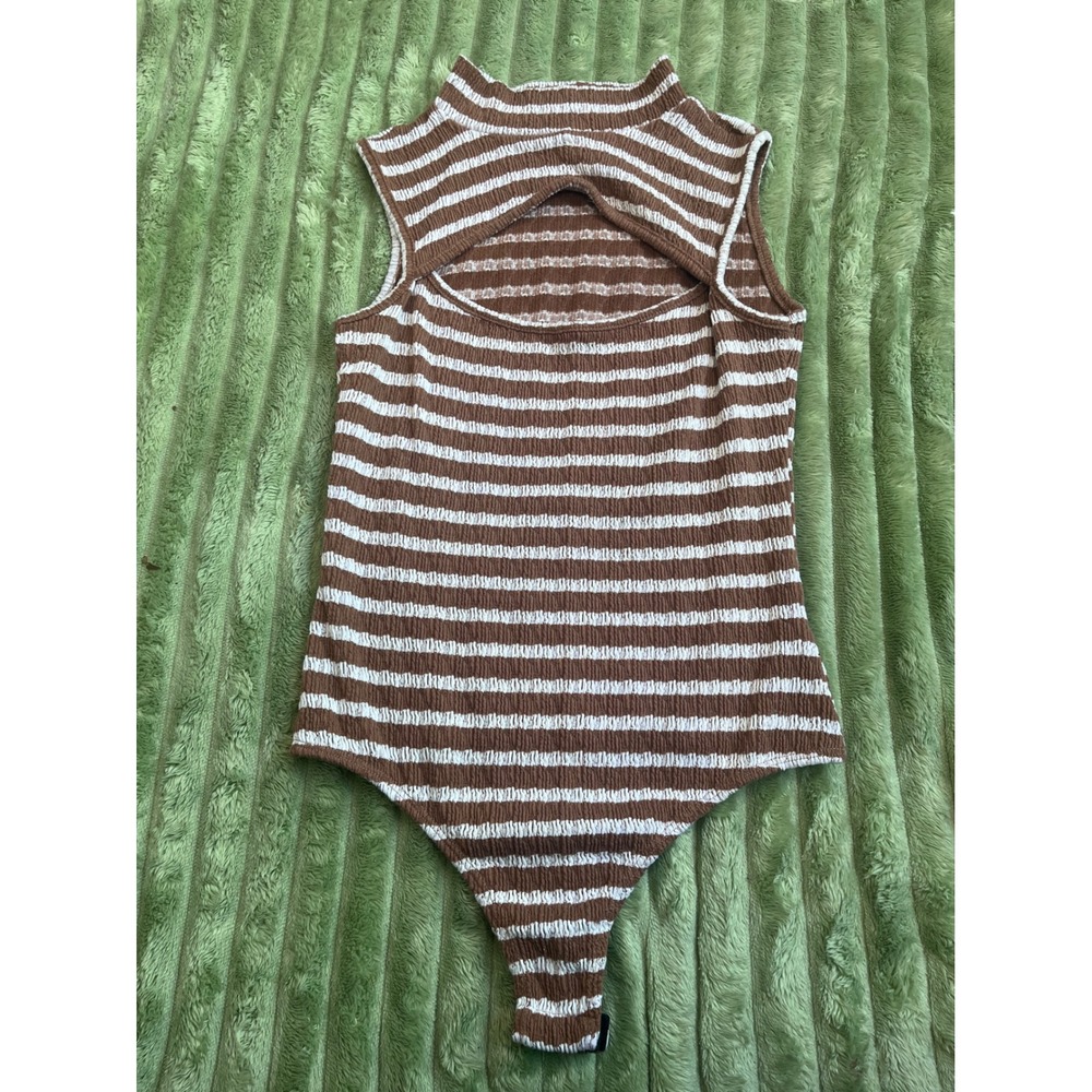 Urban Rose Brown White Striped Smocked Cutout Mock Neck Bodysuit Small 10891 - Picture 9 of 16